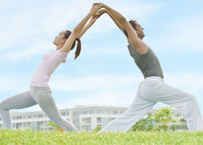 yoga couple